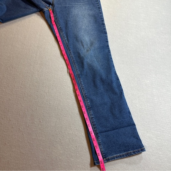 Frye Jeans Women’s 4/27 Blue Medium Wash Straight Leg Mid Rise Stretch Denim - Picture 3 of 12